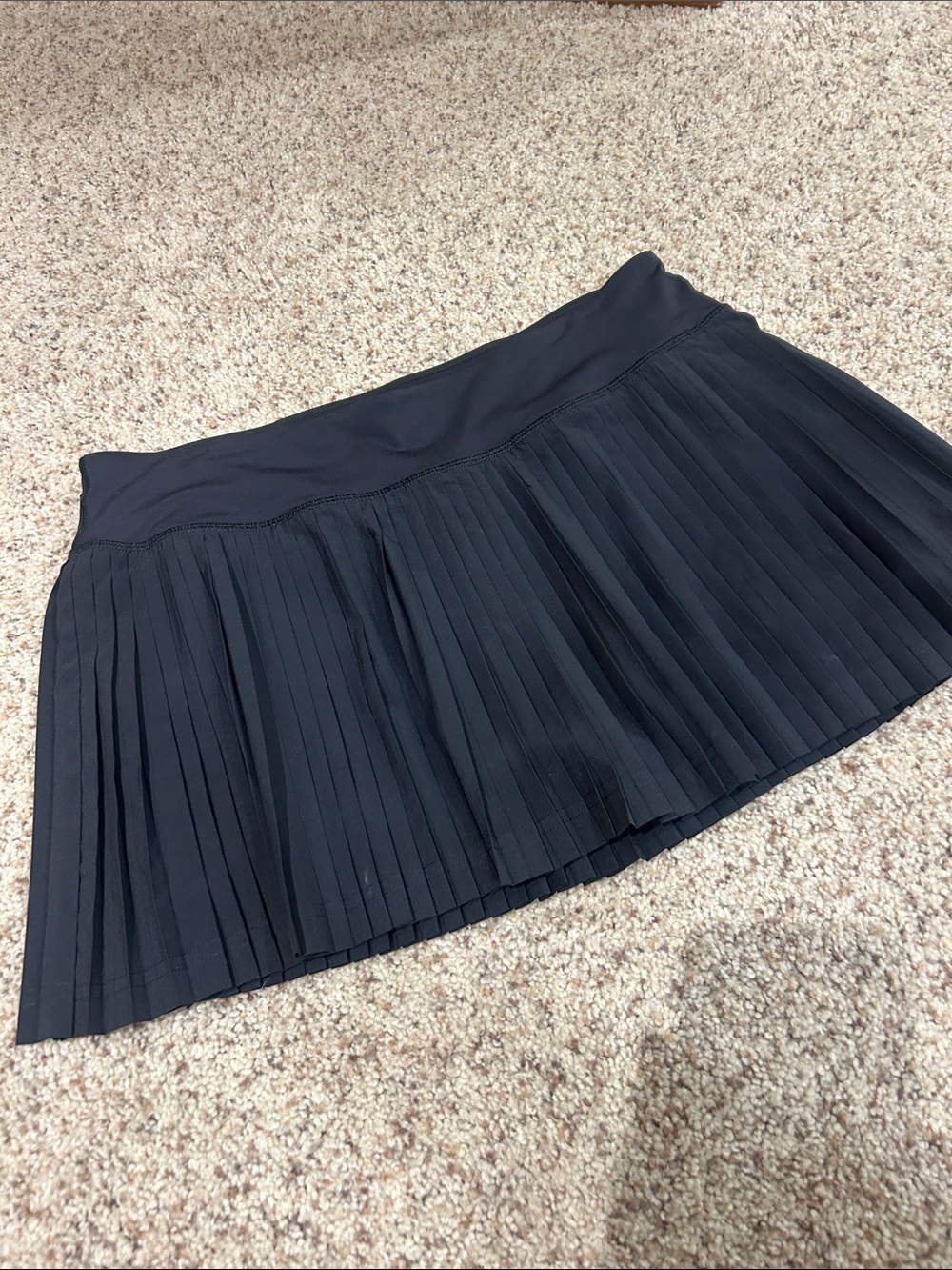 Lululemon Black Pleated Mini Athletic Skirt - Picture 3 of 6